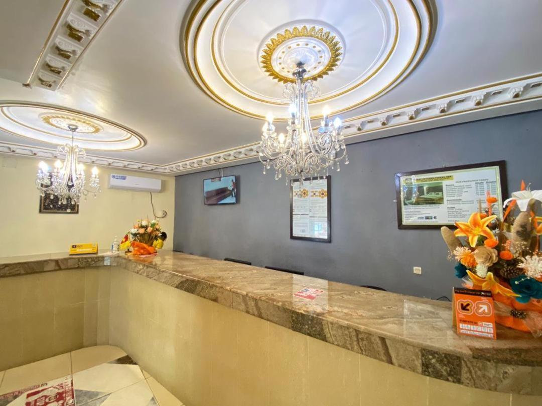 Fini Hotel Bobende Limbe Εξωτερικό φωτογραφία
